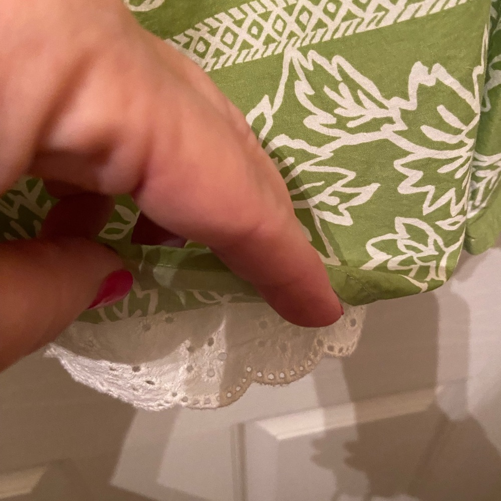 Talbots spring green skirt - Picture 2 of 4
